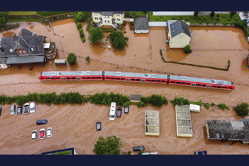 Heavy rains followed by flood hits more Chinese cities