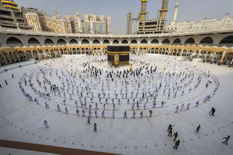 Saudi Arabia says hajj to be limited