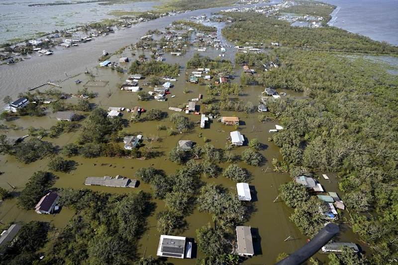 Hurricane Ida evacuees urged to return to New Orleans