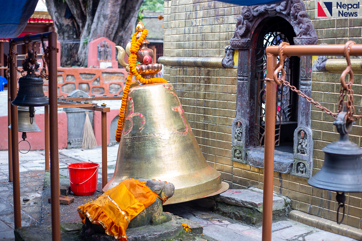 Gajur placed on Raj Rajeshwori Mahadev Temple