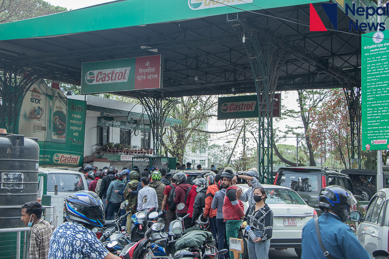 Long lines as people wait for petrol