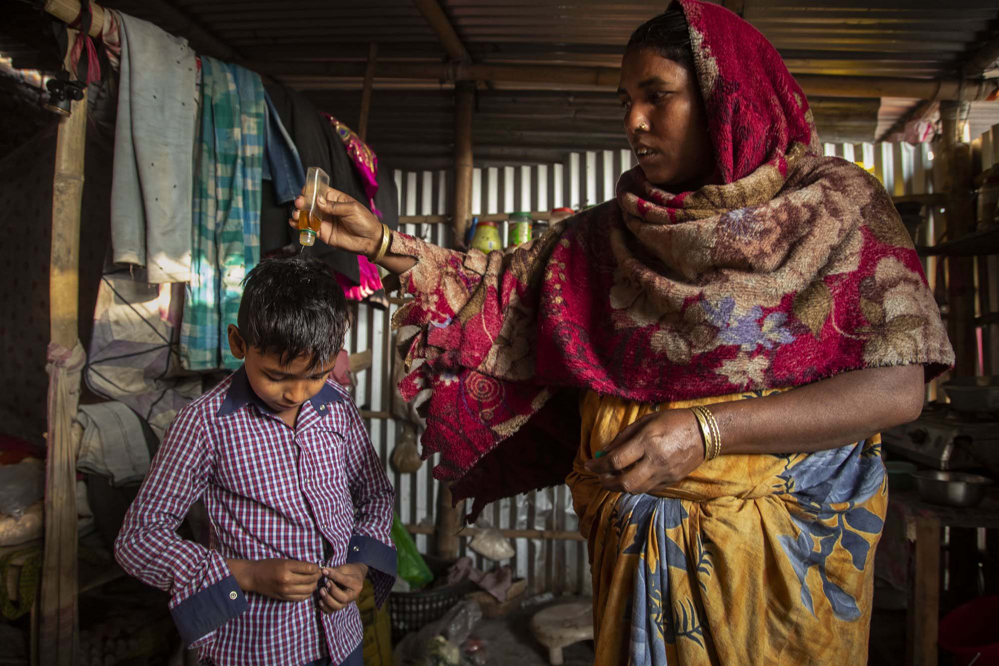 A day in the life of an Indian child scavenger