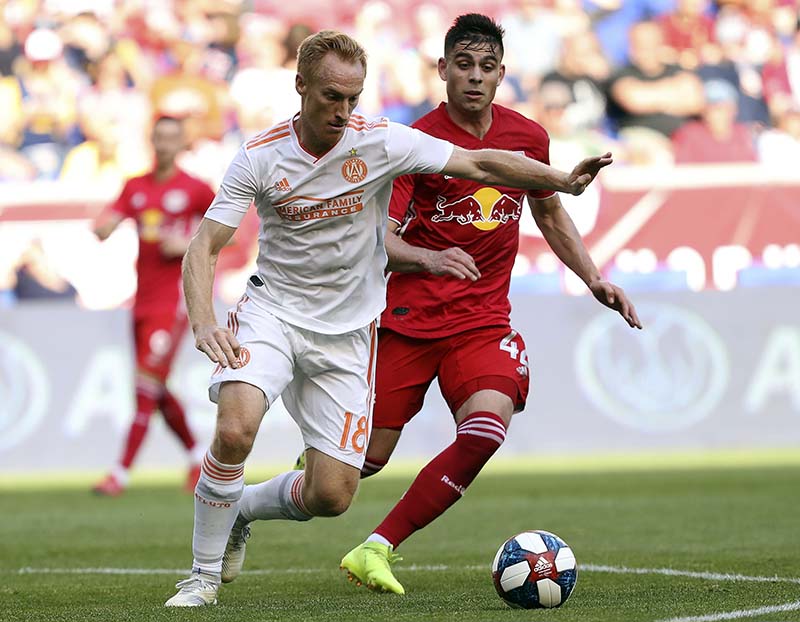 Larentowicz retires after 16 years in Major League Soccer