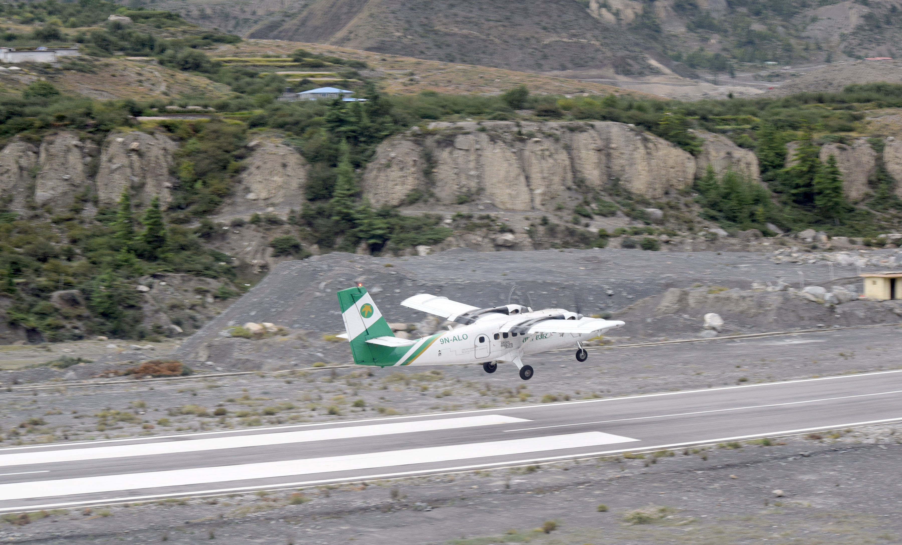 Tara Air flying Pokhara- Jomsom