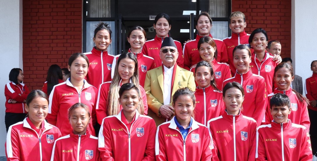 PM Oli congratulates Nepali Women’s football team in Baluwatar