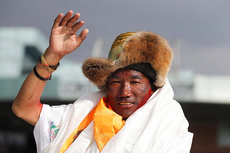 Kami Rita Sherpa postpones Everest climb attempt