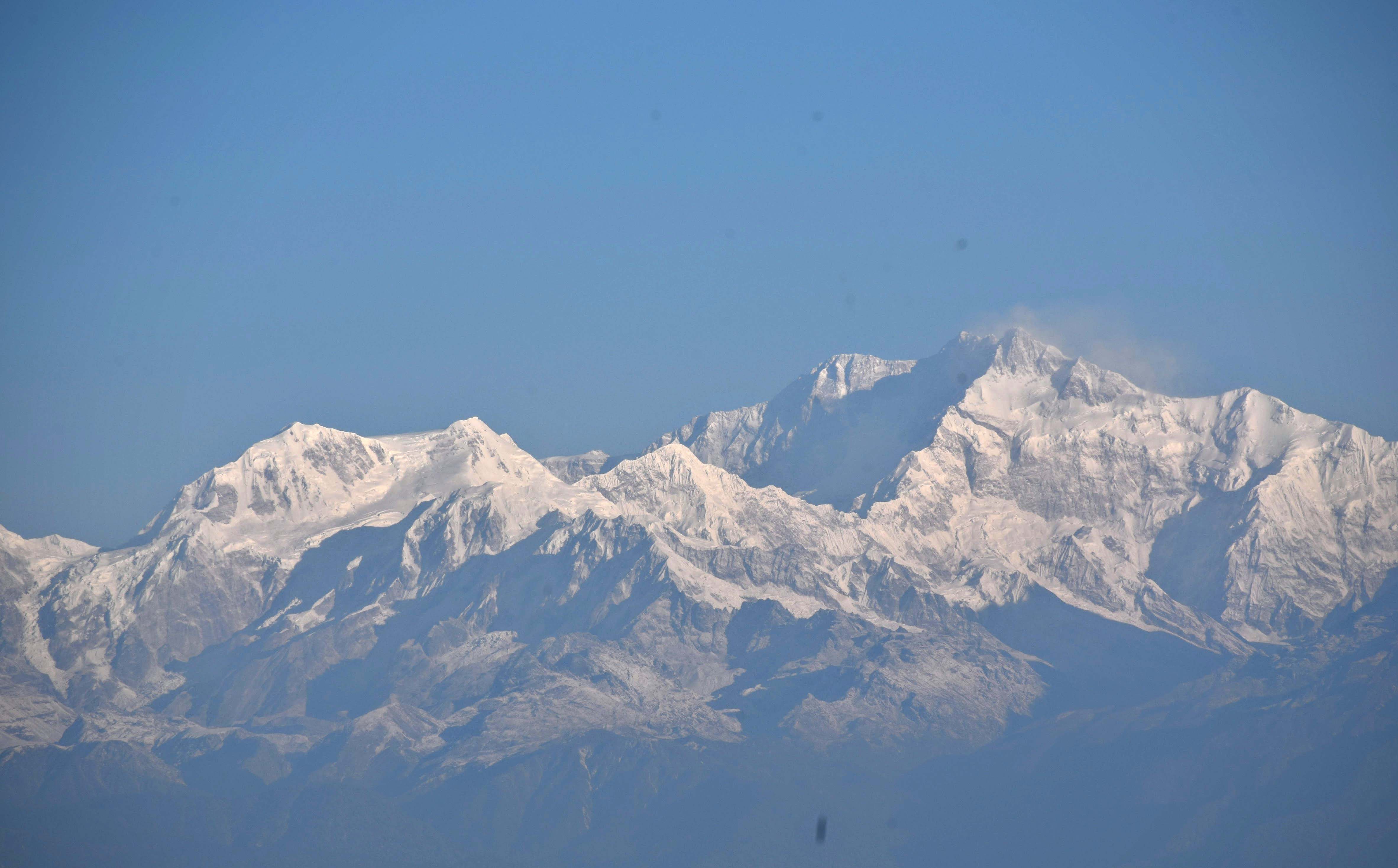 COVID hits influx of tourists to Kanchenjunga region