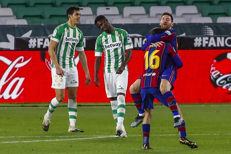 Super sub Messi sparks Barça to 3-2 comeback win at Betis