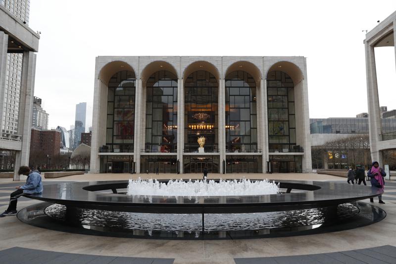 Met Opera strikes deal with chorus ahead of restart