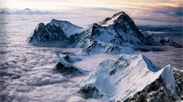 Fourteen mountaineers scale Mt Kanchenjunga today