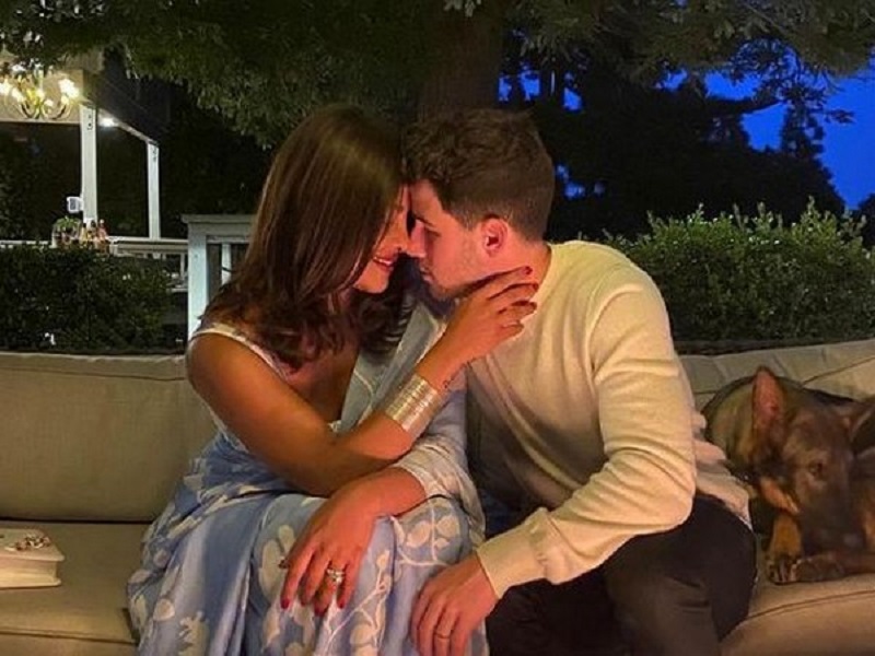 Nick shares adorable picture with Priyanka