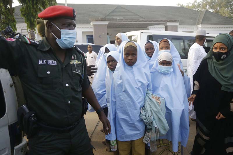 Gunmen abduct 30 students from school in northwest Nigeria