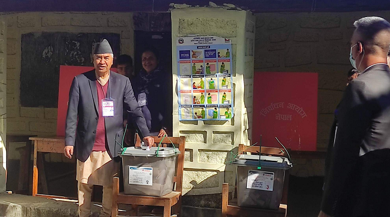 PM Deuba casts his vote from Dadeldhura