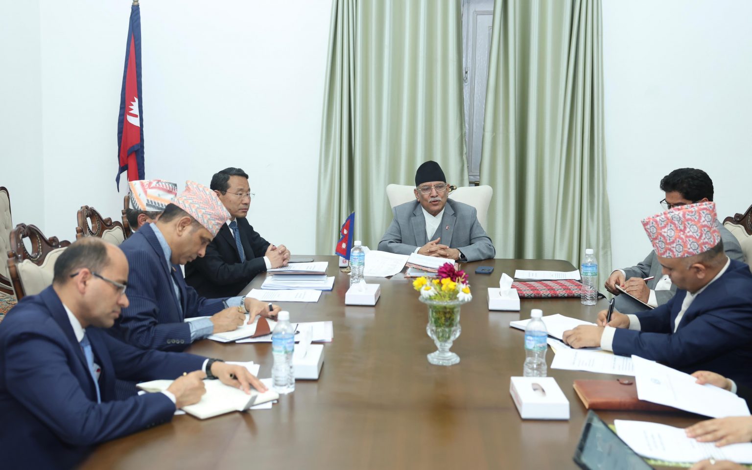 PM proposes thorough study for resumption of state-owned sick industries