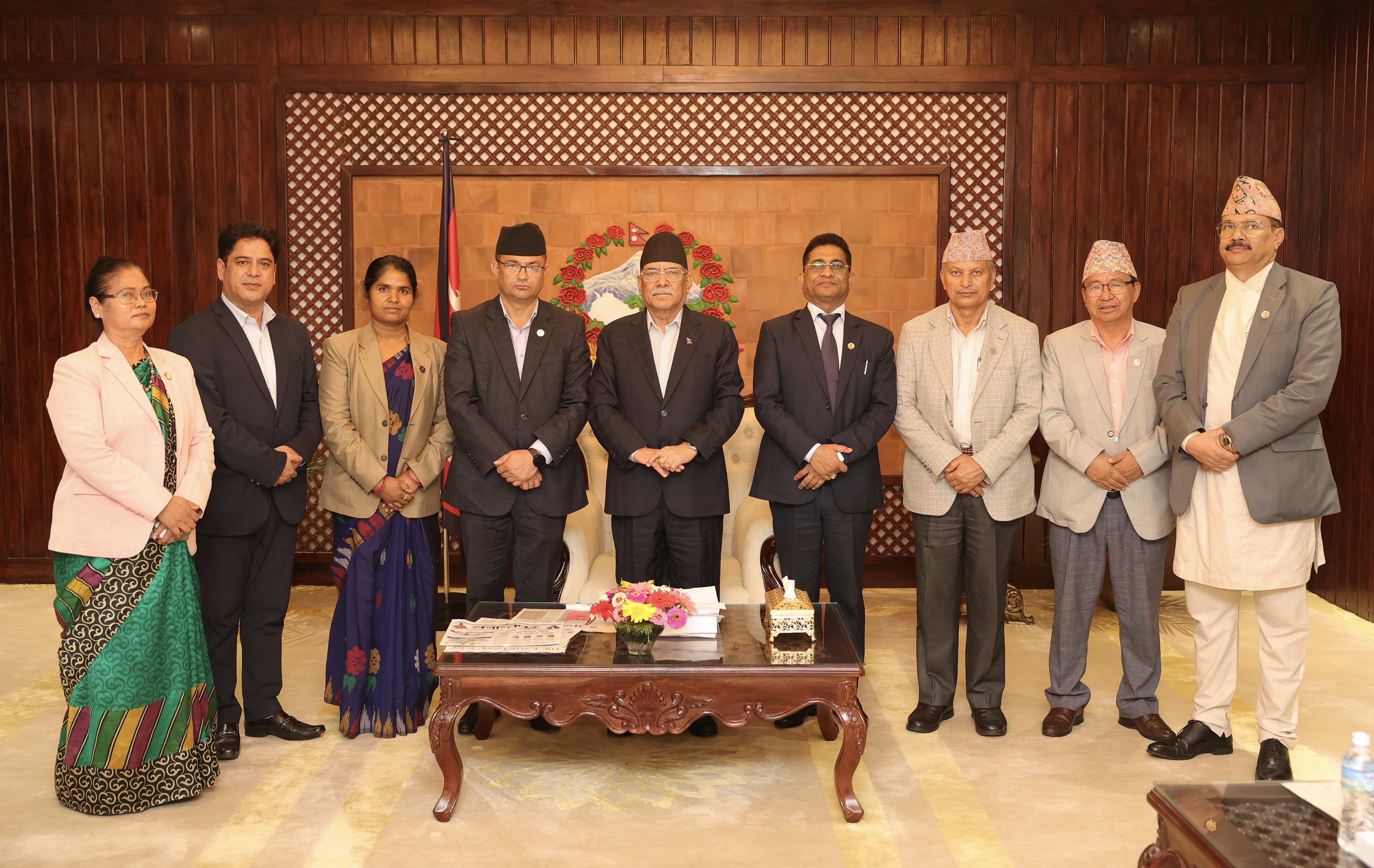 UML Ministers resign en masse