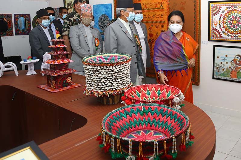 President calls for promoting country’s dignity thru art, crafts