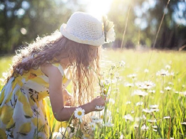 Sunshine may protect children, young adults from multiple sclerosis