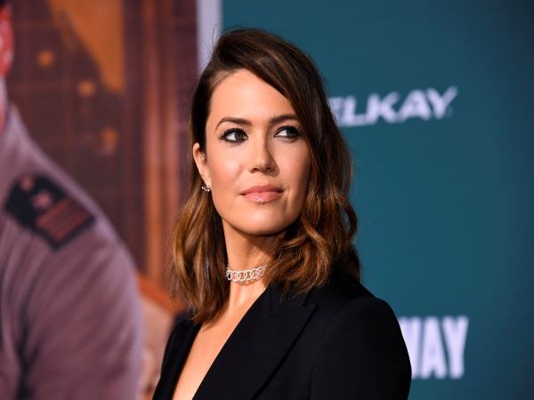 Mandy Moore cancels tour dates due to pregnancy