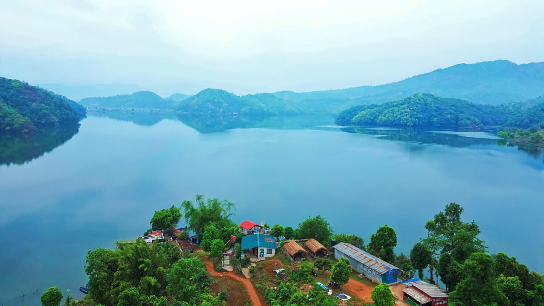 Begnas Lake