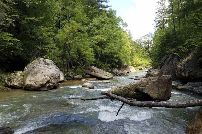 Land sold for resort planned near Kentucky’s Red River Gorge