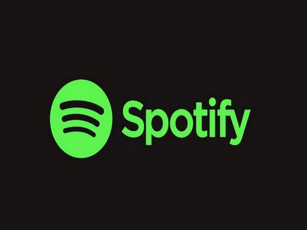 Spotify rolls out lyrics feature globally