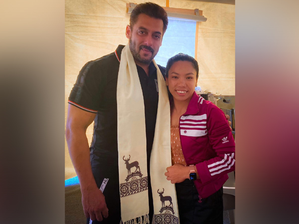 Salman Khan congratulates Olympic silver medalist Mirabai Chanu