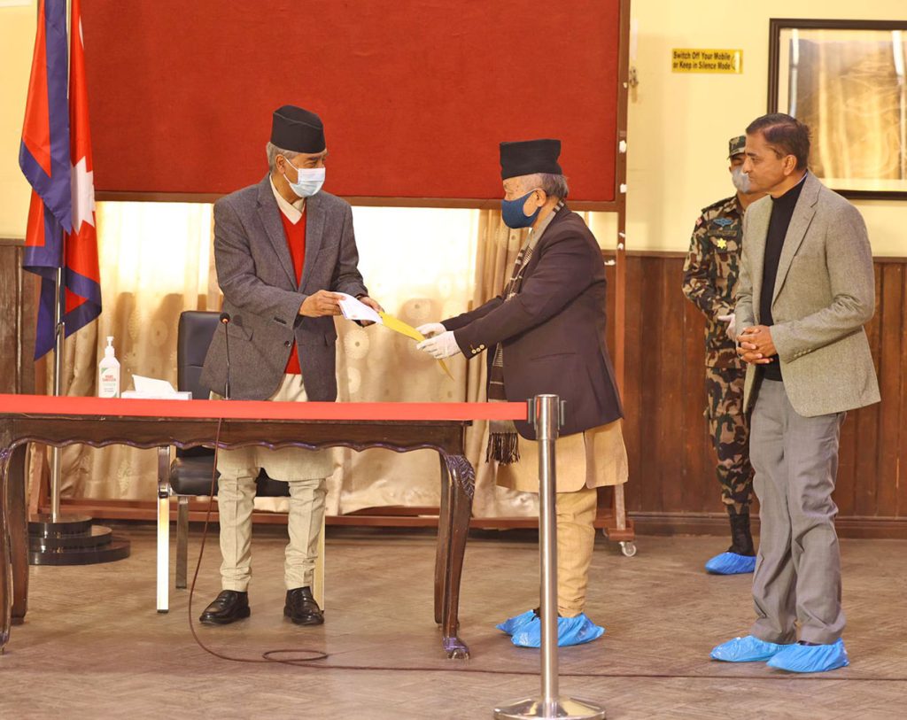 UML submits COVID memorandum to PM