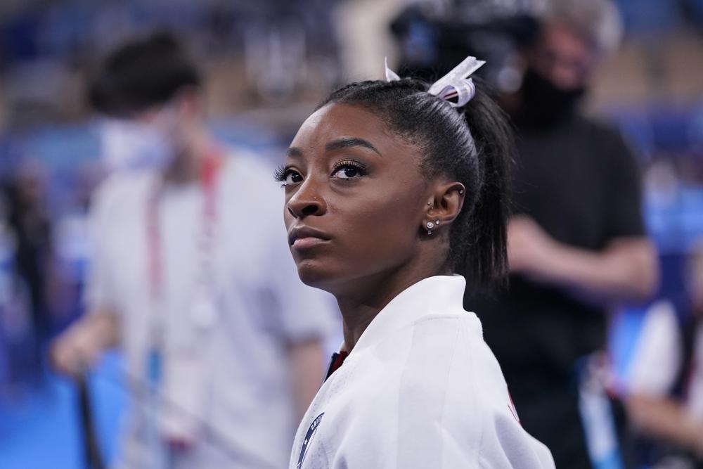 Biles out of Olympics finals with apparent injury