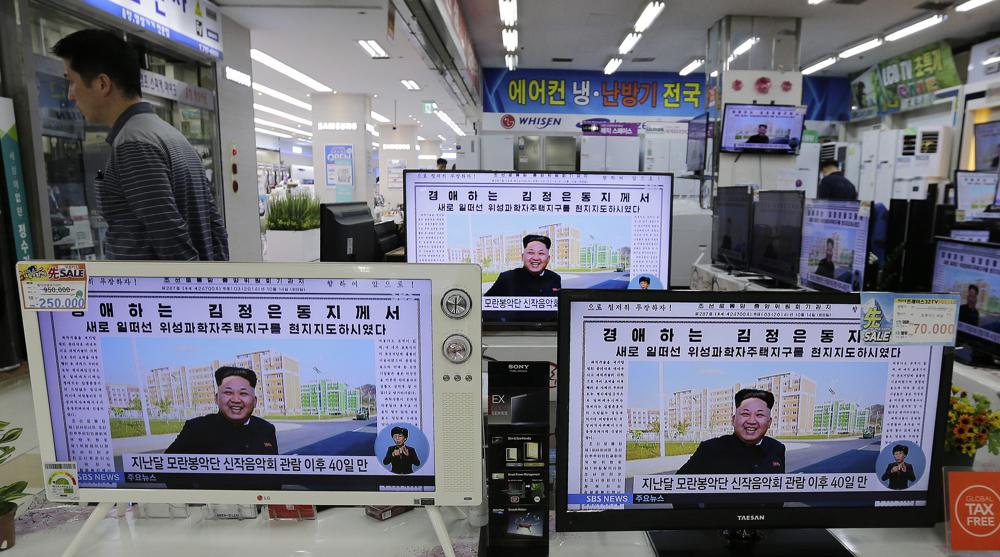 South Korea to lift ban on North Korea TV