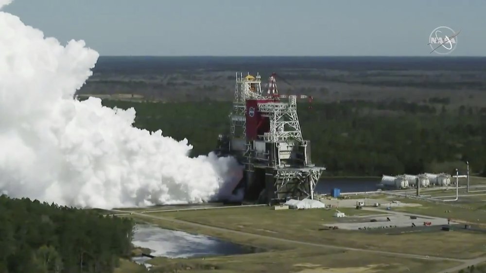 NASA completes engine test firing of moon rocket on 2nd try