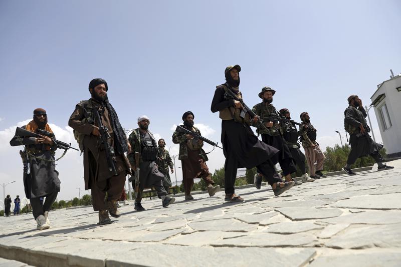 Afghans protest Taliban in emerging challenge to their rule