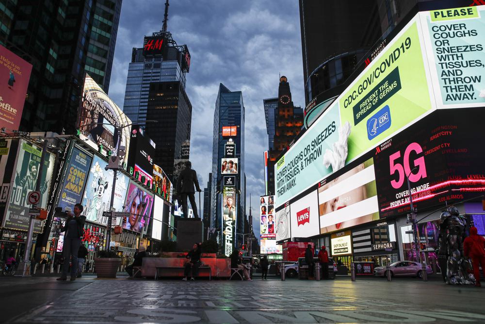 Signs of optimism as NYC sees rise in tourism, bit by bit