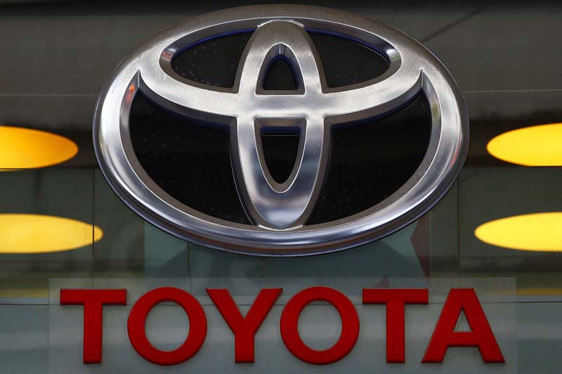 US probing engine fires in nearly 1.9M Toyota RAV4 SUVs