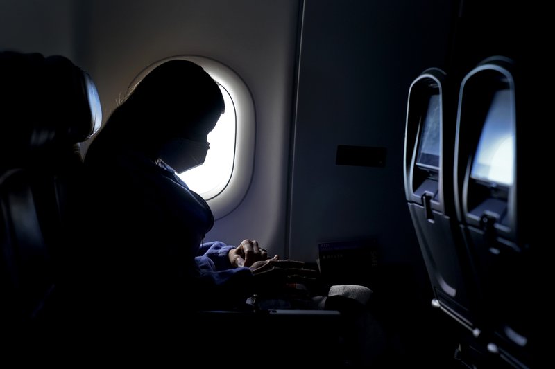 Study finds that blocking seats on planes reduces virus risk