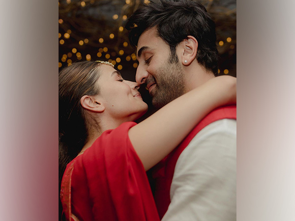 Are Ranbir-Alia having twins?