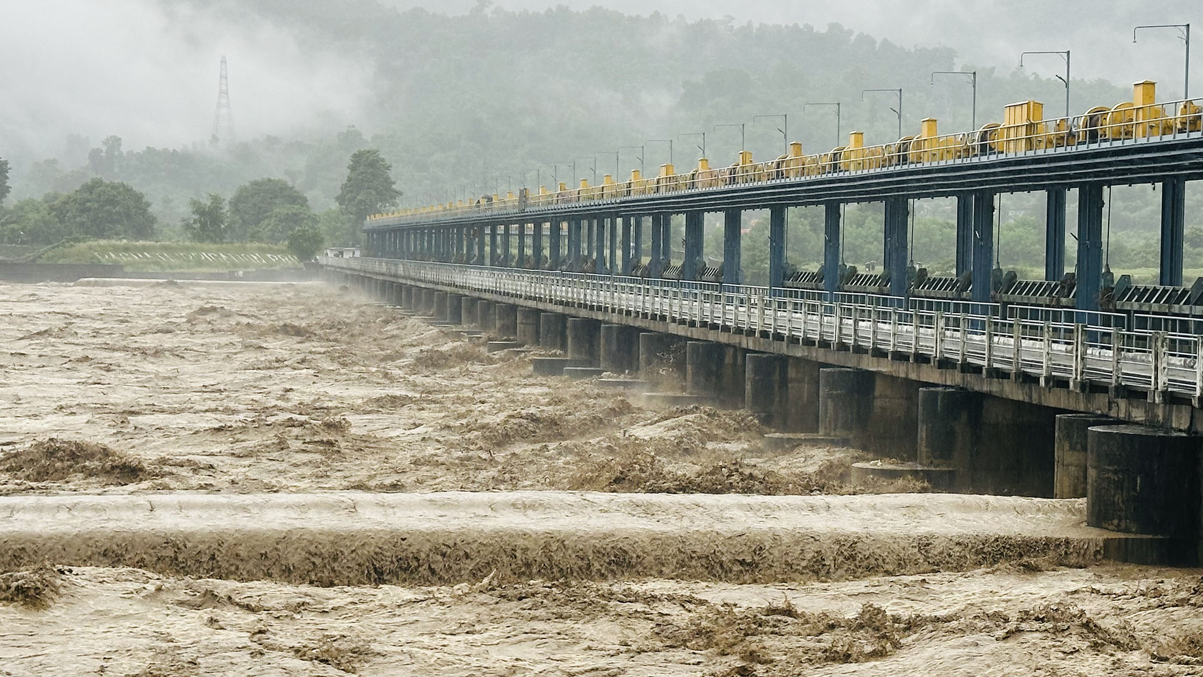 All-party meeting to discuss disaster situation of the country