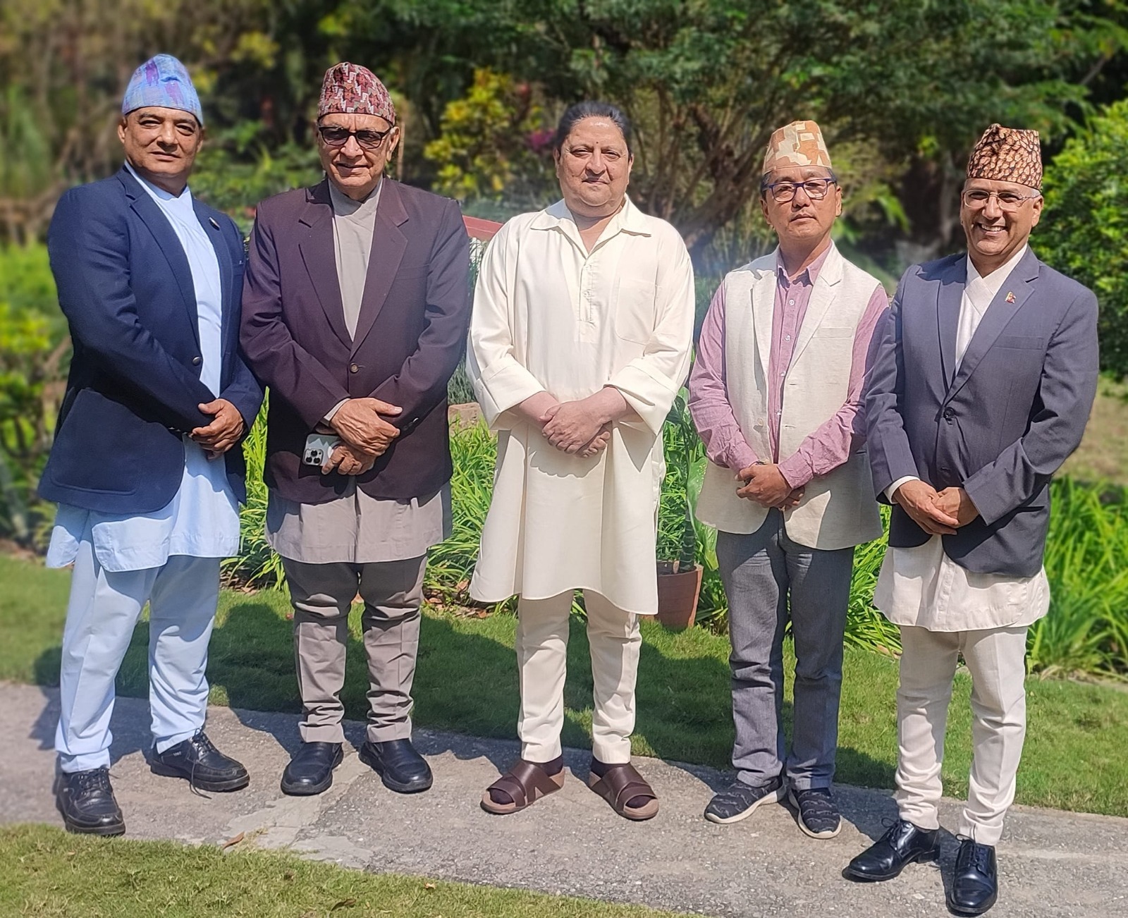 Leaders of RPP met with former king Gyanendra