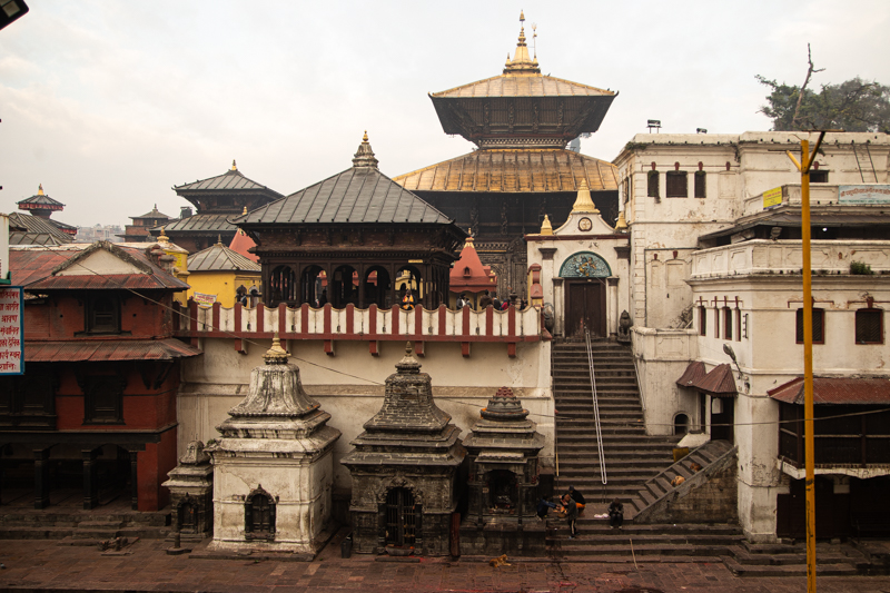 Visual stories of Pashupatinath in the morning