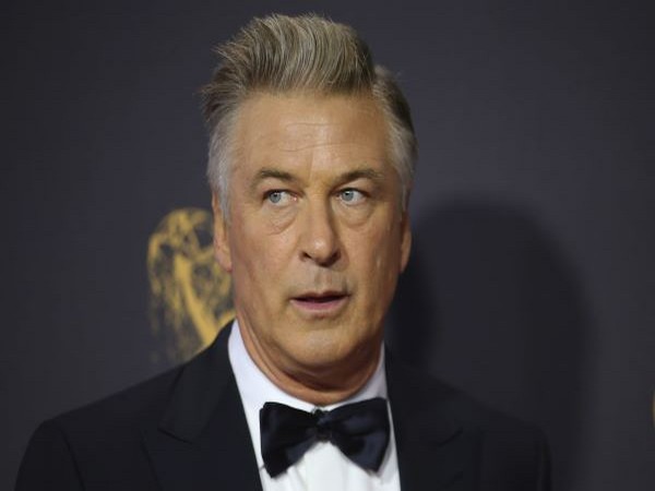 Alec Baldwin shares letter from ‘Rust’ crew members