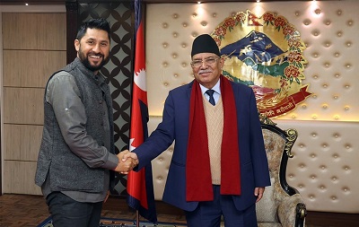 PM Dahal and Chairperson Rabi Lamichhane meet