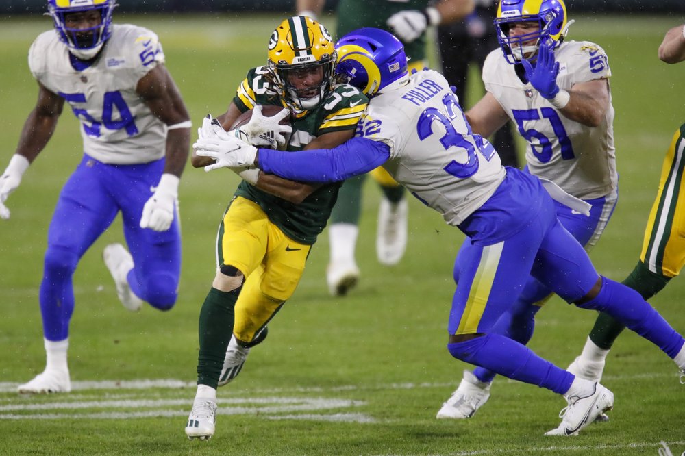 Rodgers, Packers beat Rams 32-18 to reach NFC title game