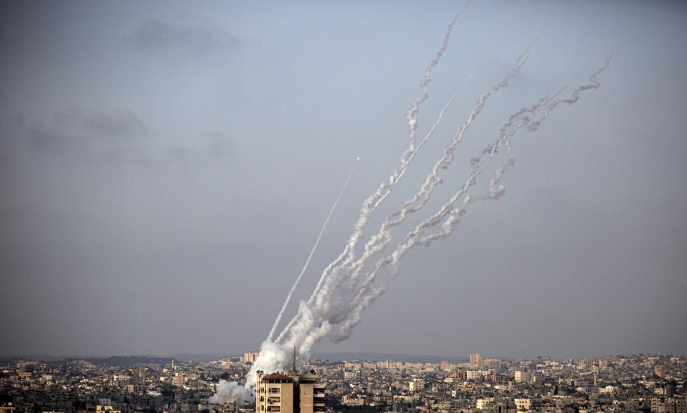 Gaza militants, Israel trade new rocket fire and airstrikes