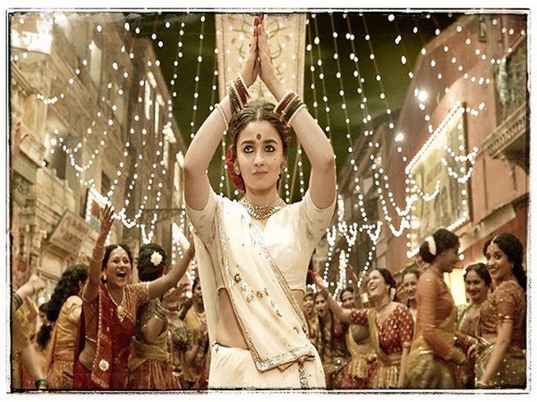 ‘Gangubai Kathiawadi’ becomes top non-English film on Netflix