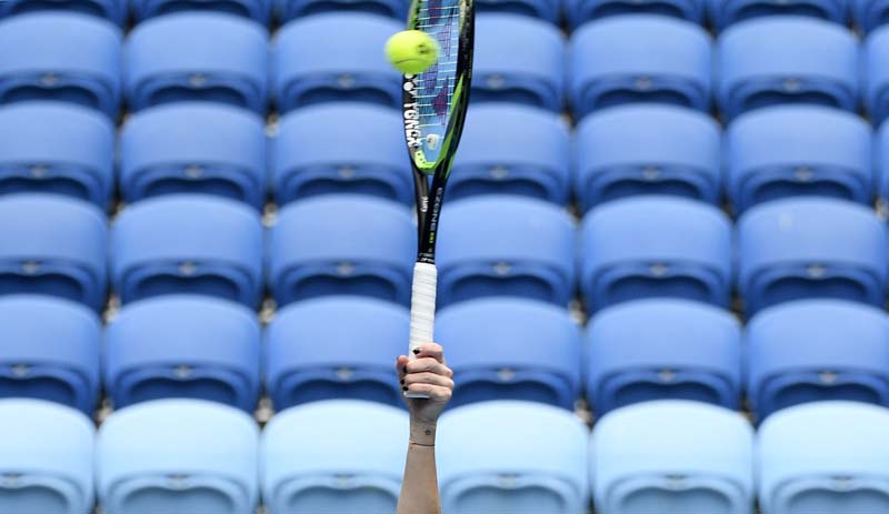 Hey, Australian Open TV viewers: Those claps aren’t real