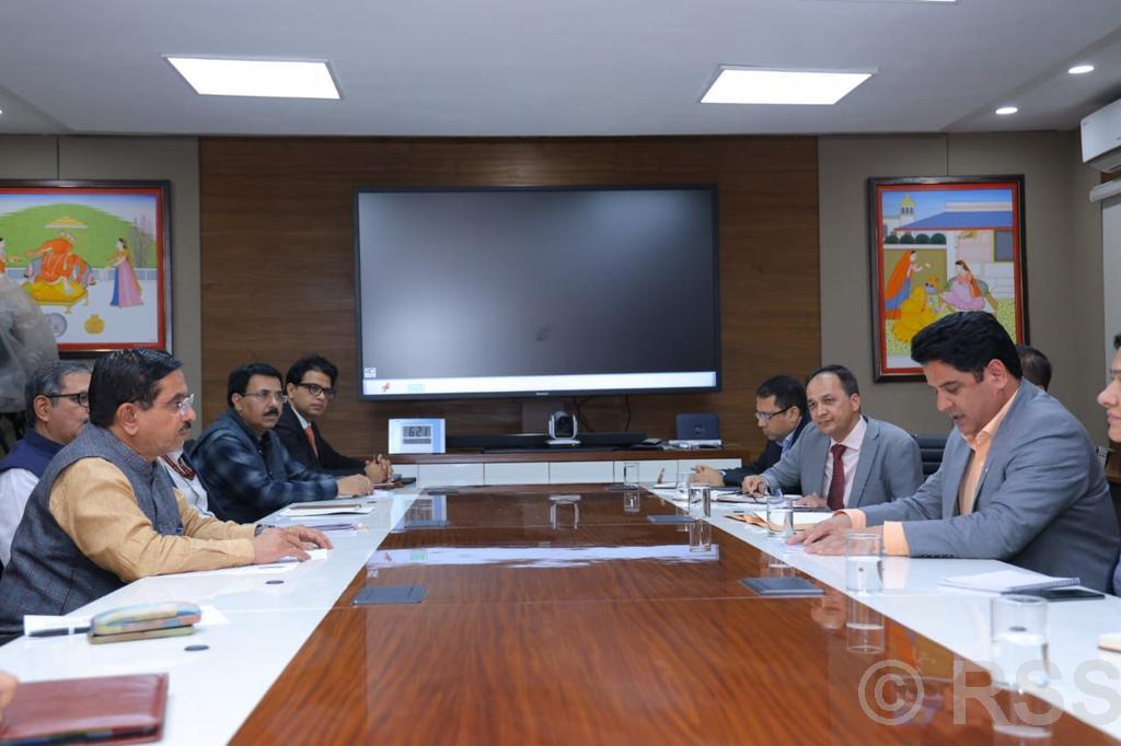 Industry Minister Bhandari meets with Indian Minister of Consumer Affairs