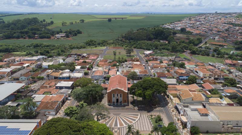 Vaccination of whole Brazilian city spares it from shortages