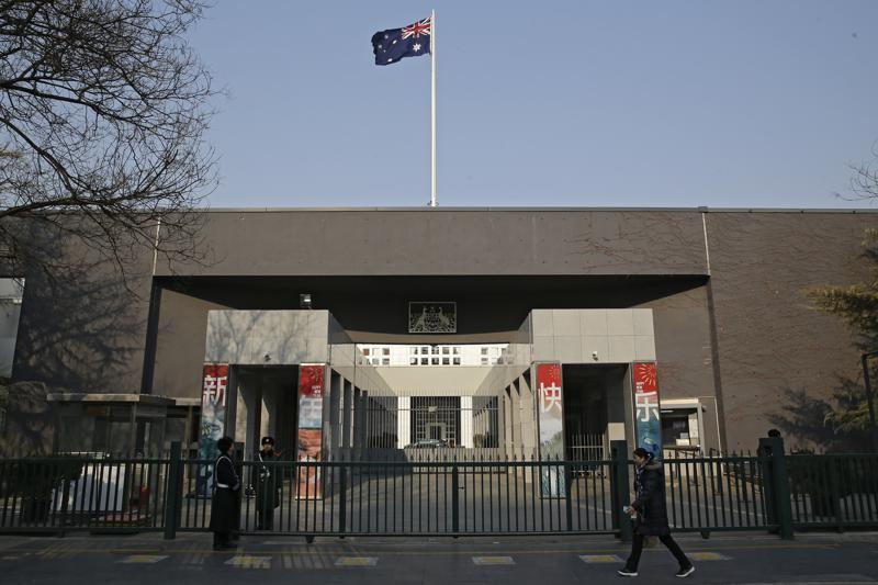 China suspends economic dialogue with Australia