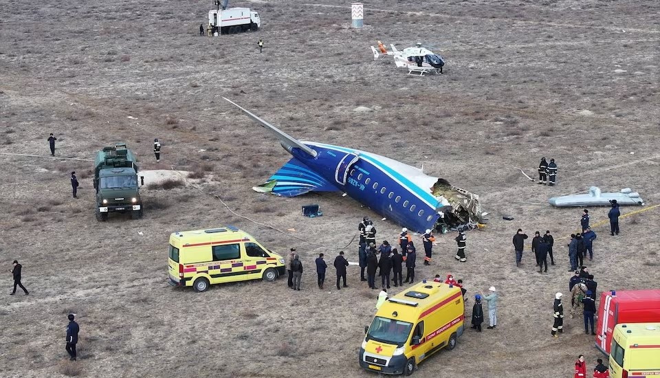 Azerbaijan mourns 38 killed in plane crash in Kazakhstan