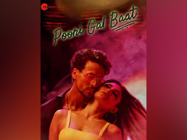 Tiger Shroff praises Mouni Roy as new song teaser drops