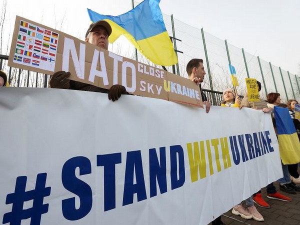 Ukrainians hold large protest in Brussels